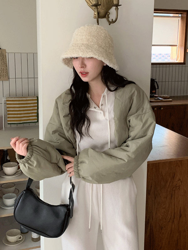 JK5240K3A-페어라 루즈핏 패딩 볼레로 점퍼