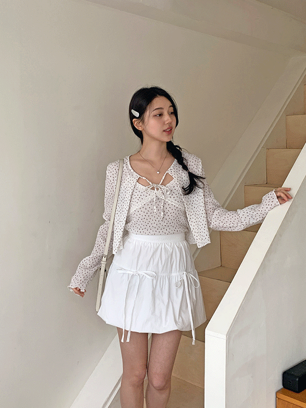 SET3421K44-드닐레 잔꽃 레이스 끈나시 볼레로 가디건 세트