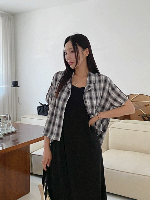 SET3504K45-라페아 플레어 민소매 롱원피스 오픈 카라넥 반팔 체크 남방 세트