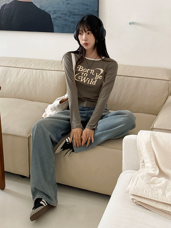 T15556K47-리트넬 라운드넥 배색 옆셔링 레터링 크롭 티셔츠