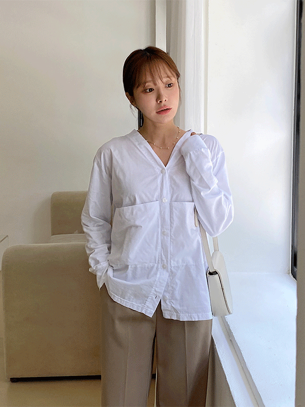 CD3316K49-소드라 더블 빅포켓 오버핏 브이넥 가디건