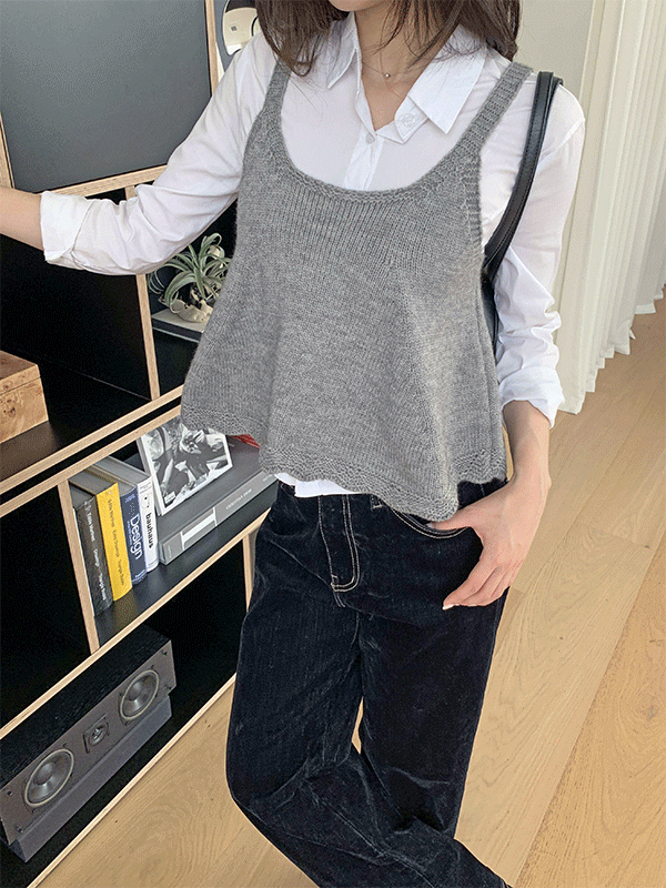 VT1388K59-네로히 스퀘어넥 플레어 니트 뷔스티에