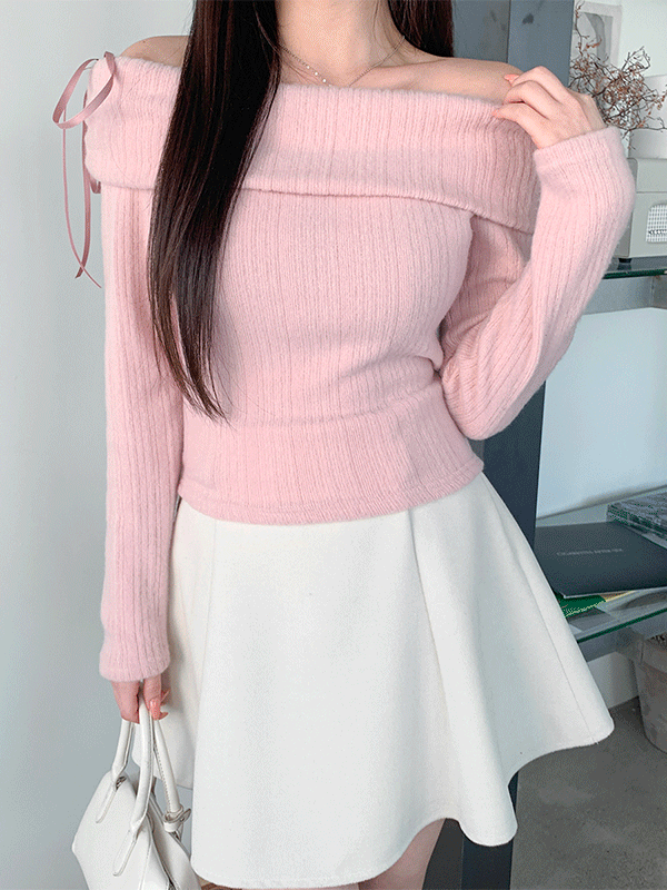 NT5772K4B-컹글레 리본 오프숄더 기모 골지 니트